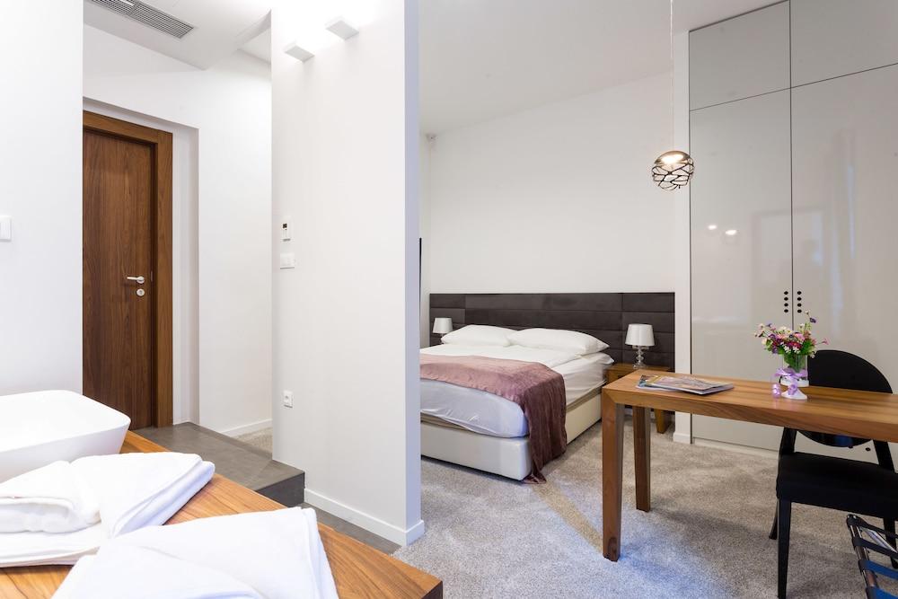 Starlight Luxury Rooms Split Exterior foto