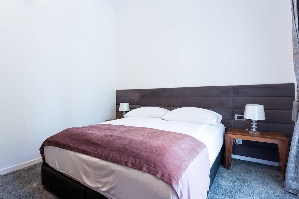Starlight Luxury Rooms Split Exterior foto