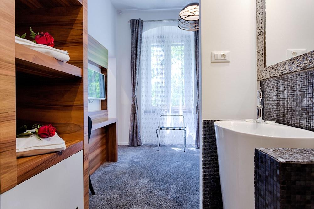 Starlight Luxury Rooms Split Exterior foto